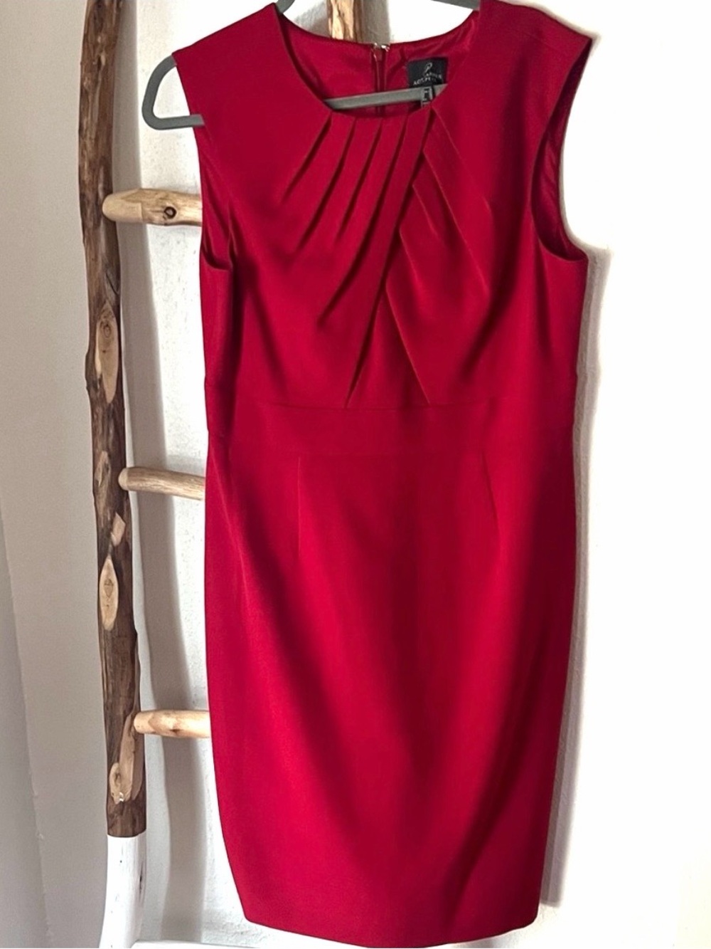 Adrianna Papell Red Crepe Pleated Classic Fitted Tailored Sheath Dress Large